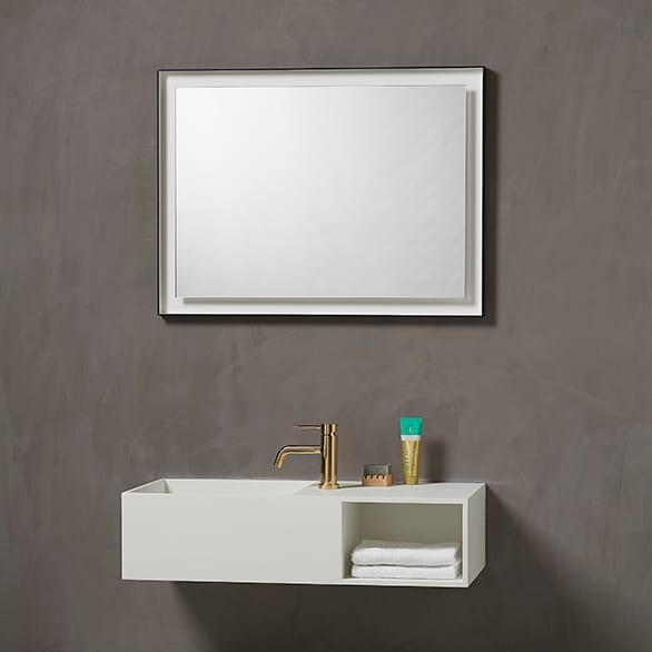 Speil med lys 60 x 80 cm med sort ramme | Illuminor as